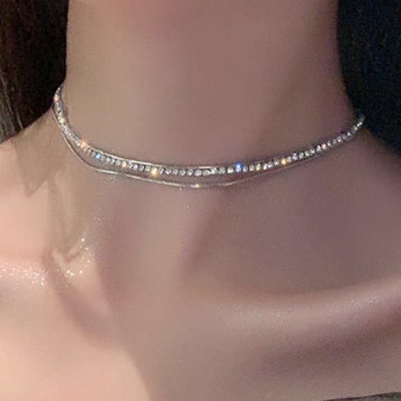 Jewelry - NEW Silver Round Diamond Thin Snake Chain Double Layer Necklace